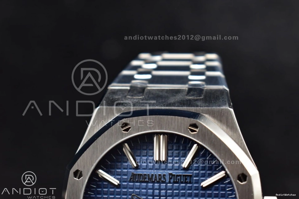 StreetReady SS 15510 41mm on Royal Bracelet Textured Oak Dial 1:1 
